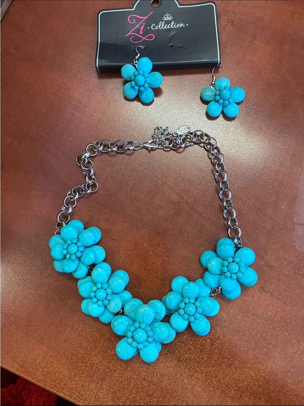 ZI COLLECTION Bright Turquoise Floral Statement Necklace with Matching Earrings